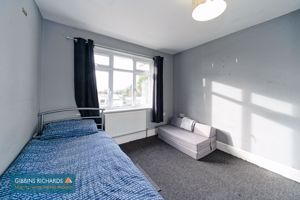 Bedroom- click for photo gallery